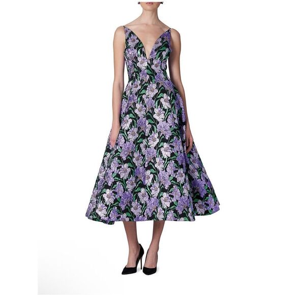 Carolina Herrera Dresses & Skirts - Carolina Herrera Metallic Floral Jacquard A-Line Dress size 6